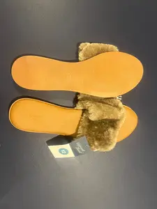 Universal Thread Women's Faux-Fur Slide Kara Sandals - Size 12