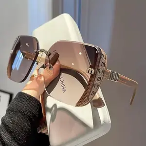 New Square Sunglasses Women Luxury Designer Fashion  Sun Glasses Ladies Vintage Trendy Driving Eyeglasses summervibes