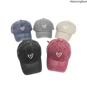 Women's Heart Embroidered Baseball Cap - Hats for Women, Adjustable Soft Casual Trendy Fashion Headwear for Daily Wear, Outdoor Use