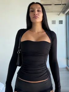 Fashion Street Style Sexy Shoulder Wrap Design Low Neck Long Sleeve T-Shirt. Black Ruched Slim Stretchy Knit Top. Sexy Hot Girl Minimalist Elegant Daily Blouse. Womenswear