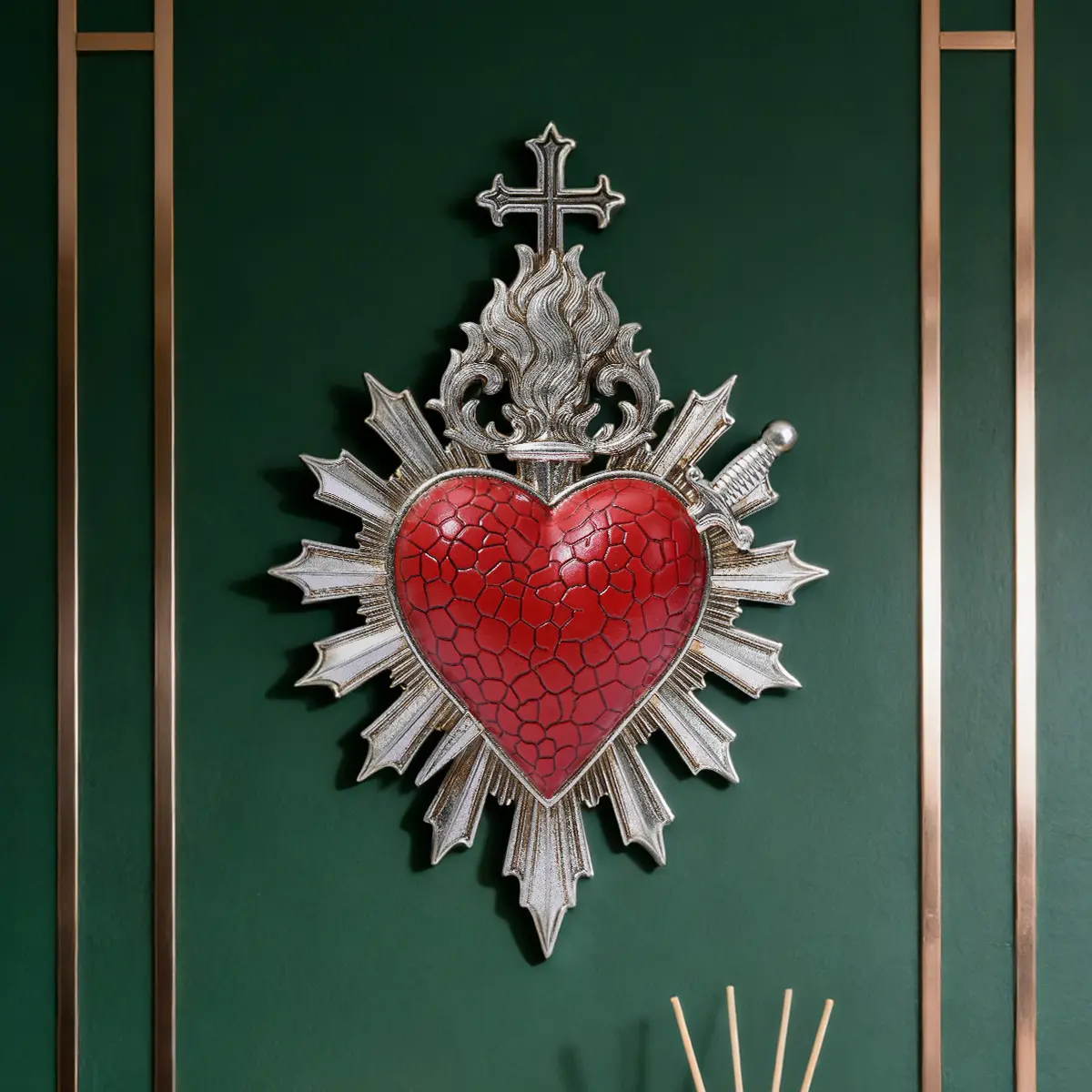 Resin Heart Flame Arrow Decorative Hanging Ornament, European Style Wall Decoration, Handmade Craft for Home Hotel Religious Photography Props, Wall Ornaments, Interior Decoration Accessories, Modern Home Decor, Hanging Room Decor, Decor Accessory