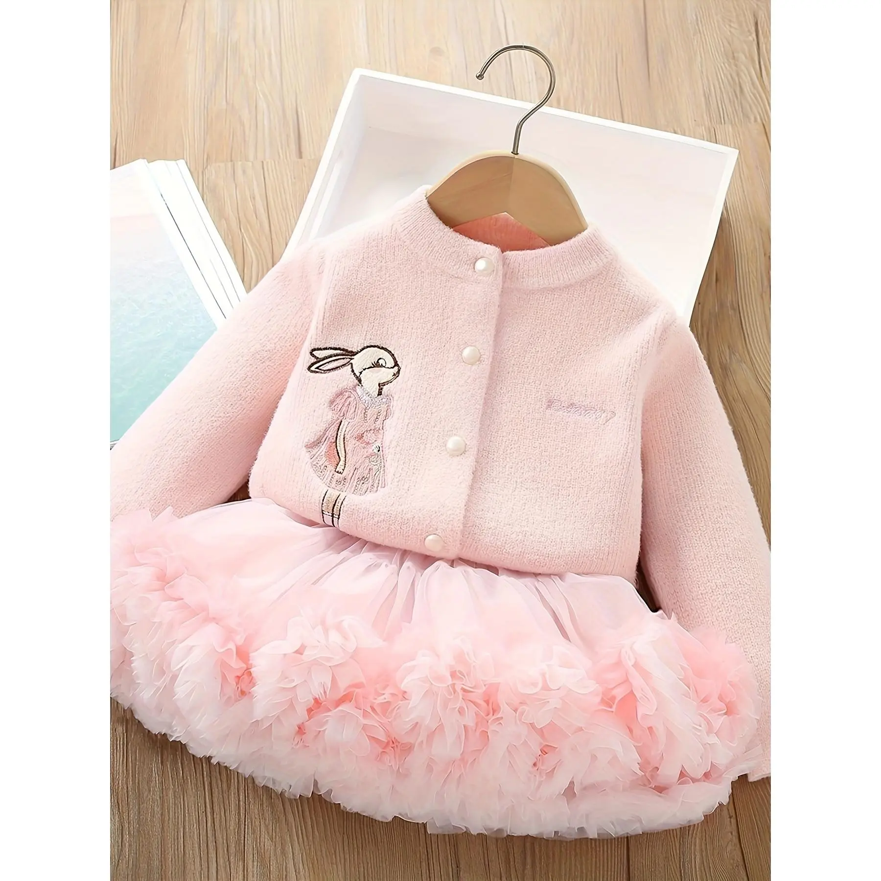 Girls' 2-Piece Rayon Clothing Set - 3D Bunny Ears Sweater & Fluffy Skirt Fashion Clothes Set for Bonfire Night, Christmas Celebrations, Clothing Sets