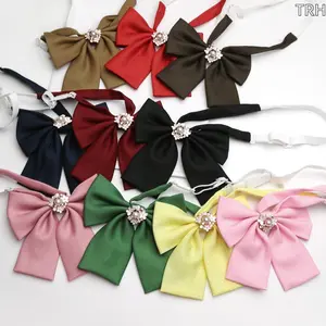 Floral Pearl Decor Bow Tie for Girls, Solid Ribbon Preppy Collar Bow Accessory, Elegant Uniform Neck Bow for School Uniform, Graduation Ceremony & Daily Preppy Outfit Decor Gift