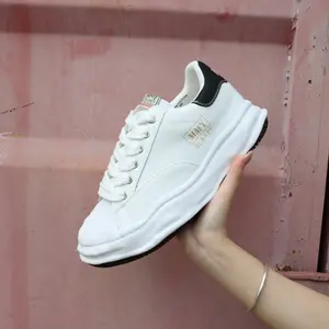 Outdoor Casual All Match Unisex Shoes Runway Large Size Platform Sport Sneakers Fashion Designer Flat Heel Increasing Trainers Men's Shoes