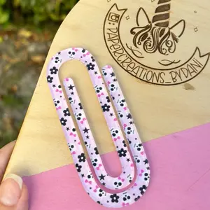 Skeleton Acrylic bookmarks, paperclip bookmark, Halloween bookmark, spooky season bookmark, cute skull bookmark