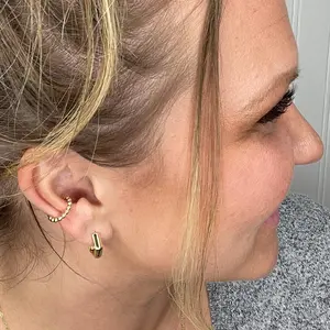 Henley Hexagon Huggies