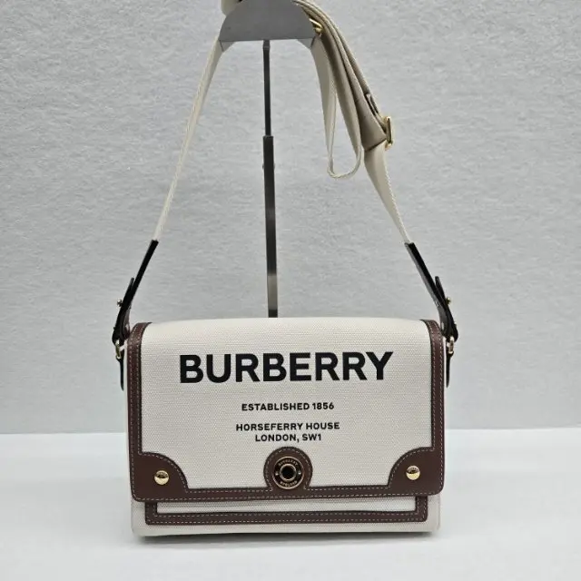 Pre-owned BURBERRY Canvas Shoulder Bags 7.8'' R4119 Shoulder Bag C19114908853 0610 T3 Mia