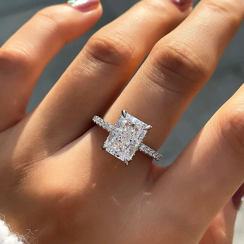 Maxine Elegant 3.5ct Radiant Cut  Engagement Ring,5A Cubic Zirconia Women's Ring Jewelry,Promise Ring for Daily,Travel,Proposal,Wedding,Birthday,Anniversary, Engagement Rings