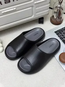 Summer Comfortable Versatile Synthetic Leather Texture Simple Elegant Home Bath Outdoor Wear Breathable Non-Stuffy Couple Sandals