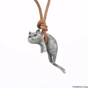 New 925 Sterling Silver Cat Pendant Necklace For Couples Cute Minimalist Design Suitable For Both Men And Women Ideal Romantic Gift Lightweight Comfortable Daily Wear Accessory With Lovely Cat Shape And Simple Stylish Matching For Casual Outfits
