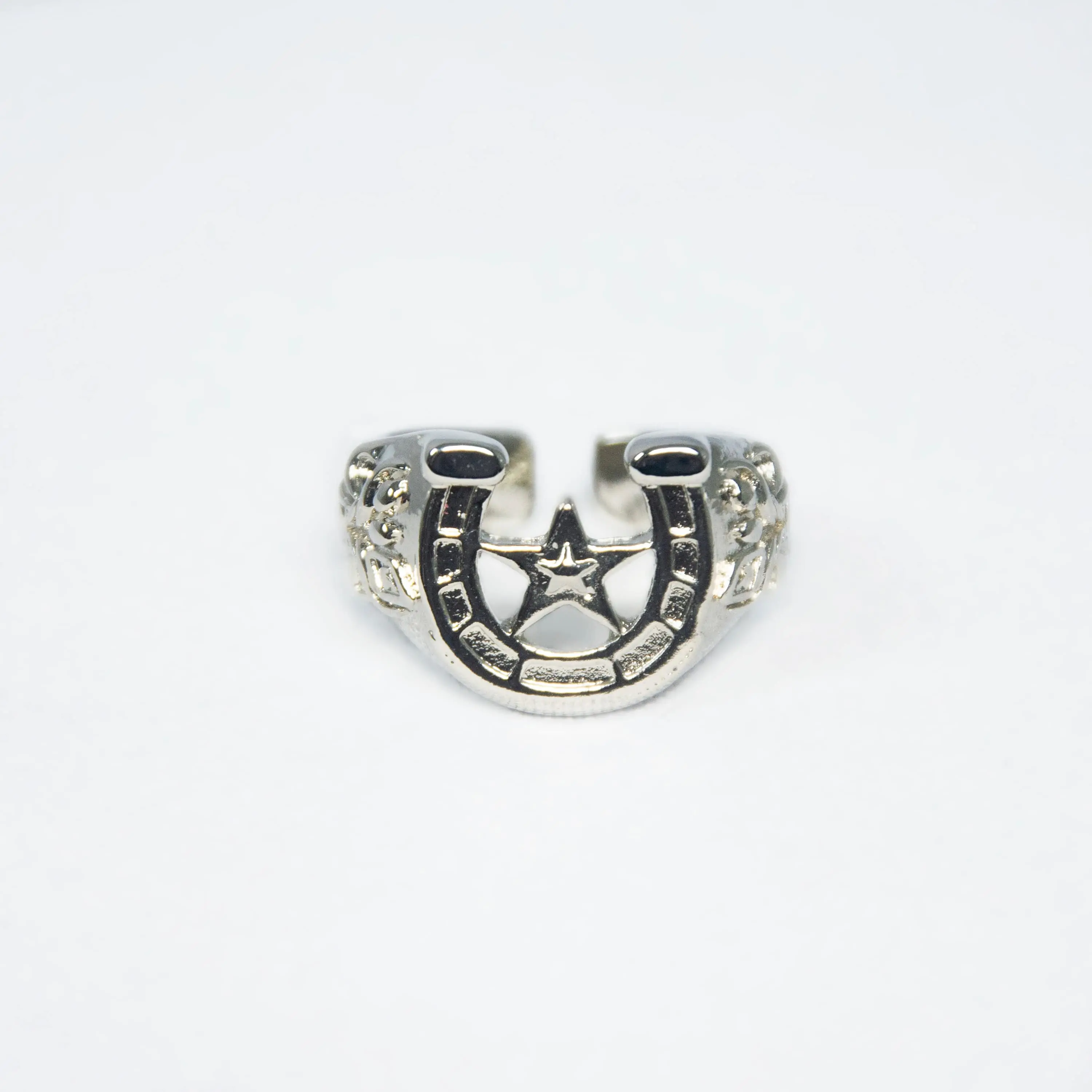Johnny Joestar Ring