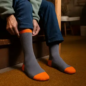 Men's Crew Neck Work Boot Socks, Thickened Cushioning Moisture-Wicking Hiking Socks, 3-6 Pairs Pack