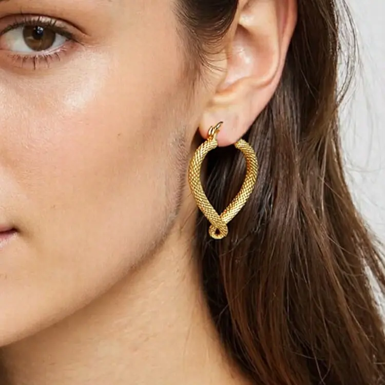 YM Art Deco-Inspired 18K Gold-Plated Earrings Textured Ellipse Hoop Matte & Etched Finish Minimalist Geometric Design Lightweight Comfort