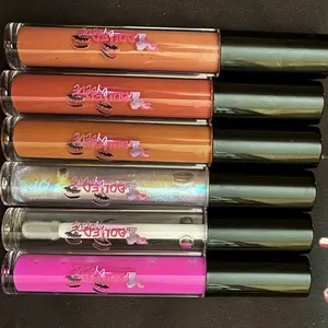 Lipgloss,soft,smooth, non sticky Glossy Makeup Cosmetic Lip Care Color