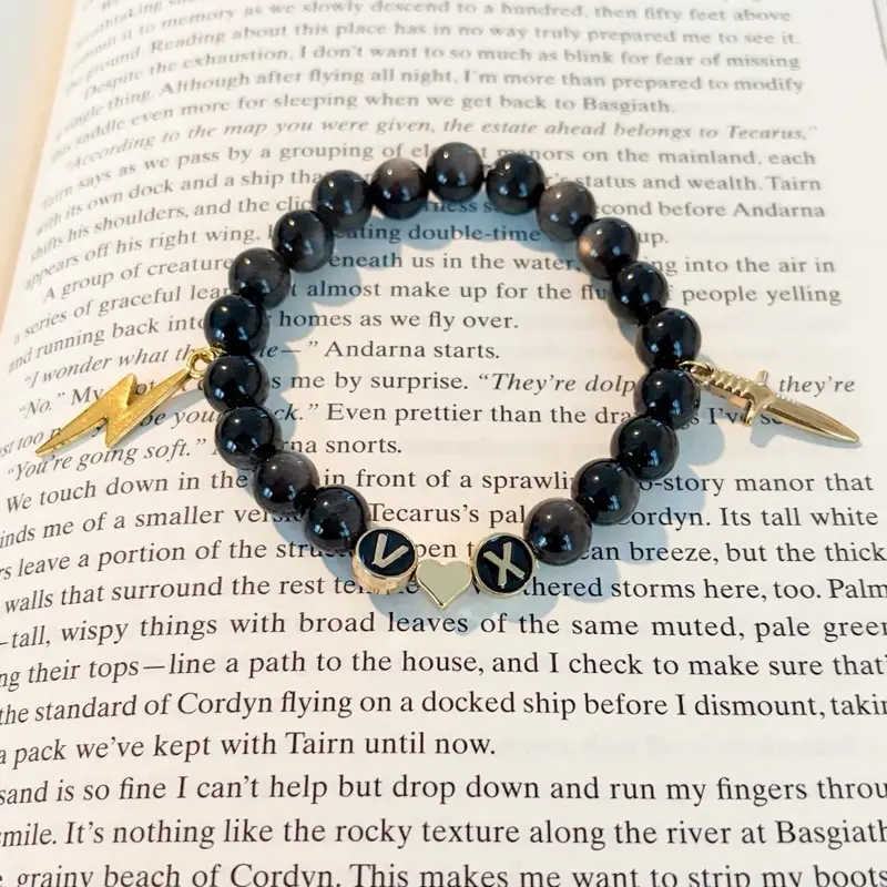 Romantasy couples bracelet from empyrean series fourth wing Violet and Xaden
