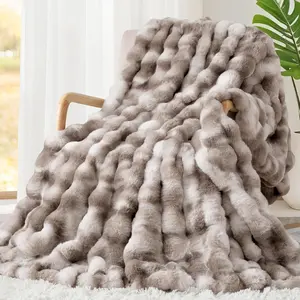 Luxury 1000GSM Faux   Throw Blanket, Super Heavy Warm Cozy Brown Blankets for Couch Bed Sofa, Ruched Plush Fuzzy Elegant Soft Reversible  Blanket for Living Room Bedroom
