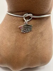 Graduation Gift Class of 2026 Charm Bracelet with Graduation Card - Ideal for Celebrating Academic Achievements Congratulations
