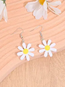 Cute Daisy Earrings for Women, Sweet Sunflower Studs for Summer, Perfect for Daily Wear, Vacation, Parties, All Seasons