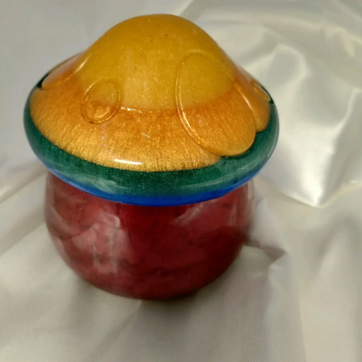 glow in the dark multicolored mushroom jar