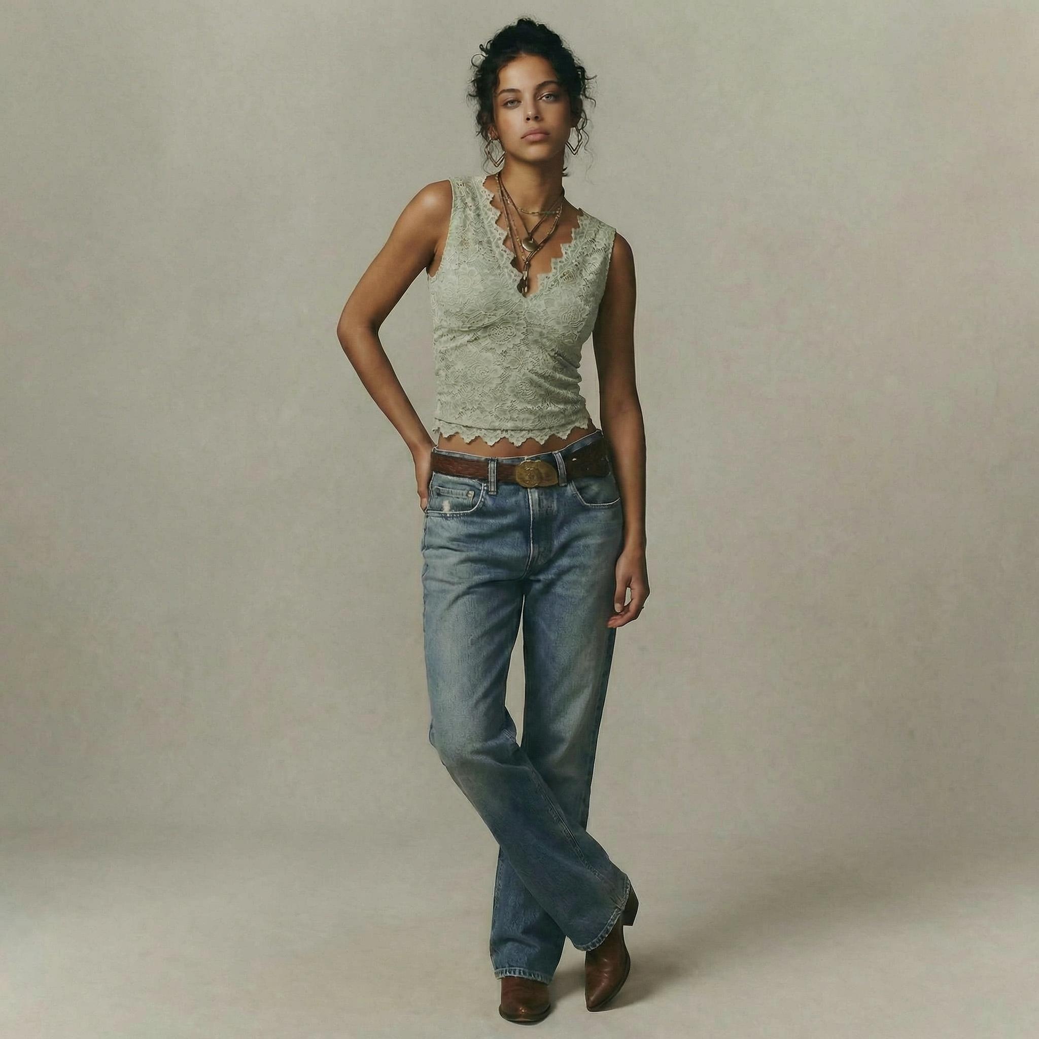 Trendy Queen Women's Ruched Bow Decor Tank Top,Cute Deep V Neck Sleeveless Crop Top,Back To School Outfits,Ladies Fall Clothes for daily Wear