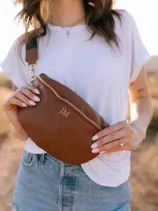 Custom Small Leather Purse for Women, Monogram Crossbody Bag Embroidered Trendy Handbag Bag Leather Bumbag Belt Bag Travel Cute Shoulder Bag