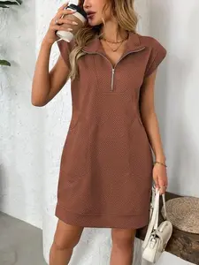 Texture Half Zip Cap Sleeve Mini Dress - Stylish Design with Zip Closure, Ideal for Casual Wear