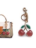 Green leaf powder with light gold