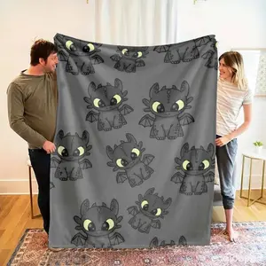 Toothless Flannel Blanket How to Train Your Dragon Pattern Cozy Soft Lightweight Warm for Couch Sofa Bed Living Room Travel Home Decor Gift Lightweight and warm flannel blanket with cartoon patterns; soft and comfortable to the touch.