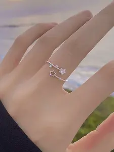 Y2K Star Crystal Open Ring, Silver Plated Adjustable Ring, Aesthetic Punk Jewelry for Women & Girls