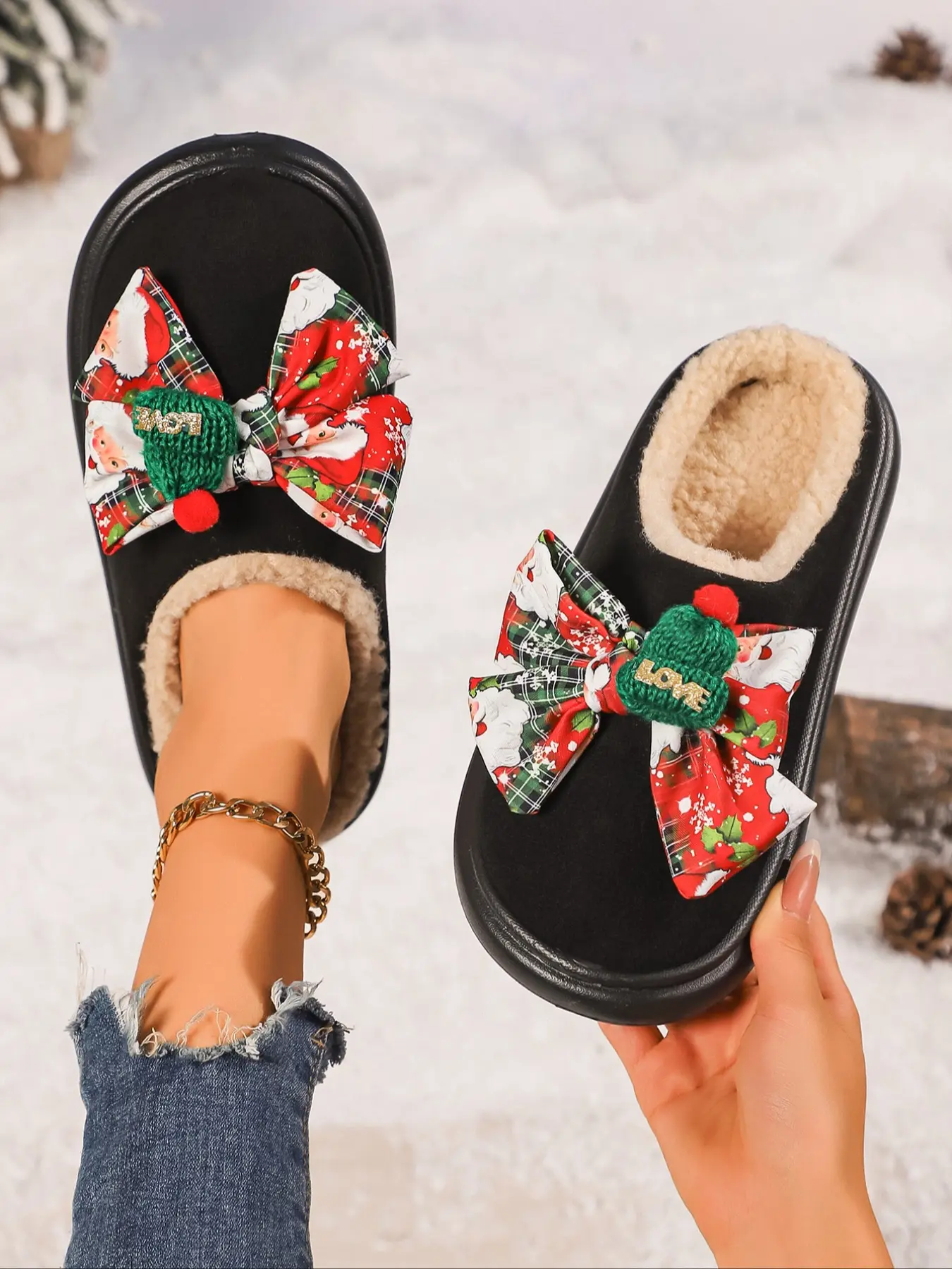 Cozy Winter Indoor Slippers with Christmas Bow Design, Warm Plush Material for Fall & Winter, Comfortable Home Footwear, Plaid Design Slippers