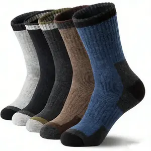 Men Hiking Socks 5 Pairs Thick, Warm, Thermal Winter Crew Socks