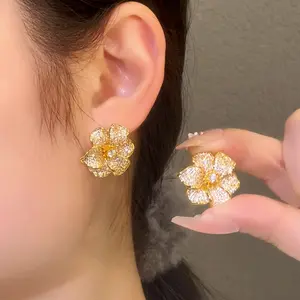 Luxury Full Diamond Camellia 925 Sterling Silver Earrings Gentle Temperament Versatile Earrings Unique Light Luxury