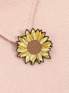 Sunflower Enamel Pin Floral Plant Beautiful Flower Metal Brooch Lapel Backpack Badge Fashion Jewelry Accessories Gift for Friends