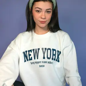 New York Upper East Siders Sweatshirt/ Gossip GirlOversized Sweatshirt / Summer /Aesthetic / Trendy / nostalgic tv / gifts for her / y2k
