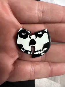 Wu-Fits pin