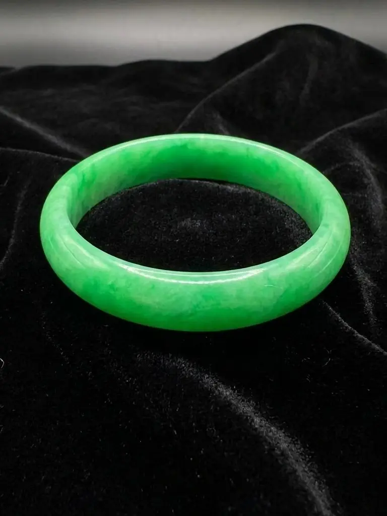 Natural Apple Green Jadeite Bangle – 55.75mm Type A Jade | Classic Round Burmese Jade Bracelet
