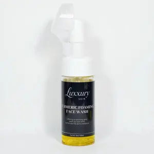 Glow Turmeric Foaming Face Wash