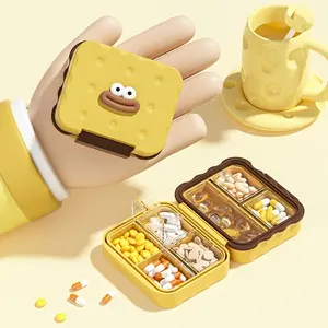 Portable Cookie Shape 7 Compartment Storage Box, Snap Closure Design, Durable Plastic Multi-Layer Organizer, Ideal for Business Travel Jewelry Pills Accessories, Vitamin Organizer, Supplement Organizer