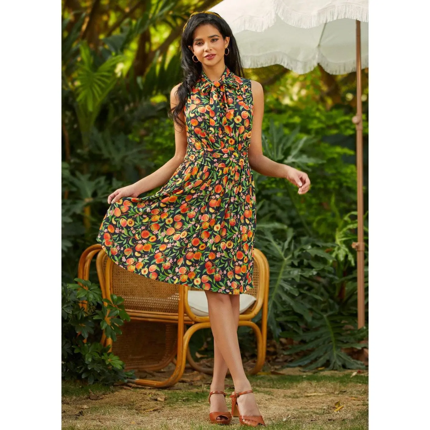 ModCloth Pretty Tied Up Bow Neck Dress