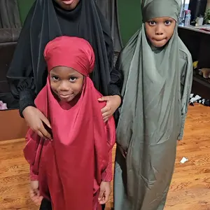 Muslim Girl's Solid Color Shirred Batwing Sleeve Hooded Abaya, Modest Long Sleeve Hooded Maxi Dress for Daily Wear, Kids Islamic Clothing for Spring & Fall, Modesty