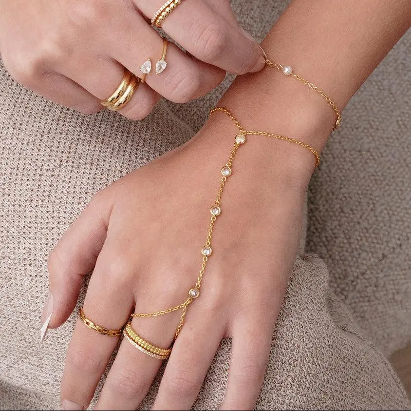 EVRY JEWELS Gold or Silver Plated Women's Afterglow Hand Chain EVRY JEWELS Gold or Silver Plated Women's Afterglow Hand Chain