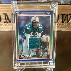 Dan Marino - 2022 Jersey Fusion Game Worn Patch #DM899