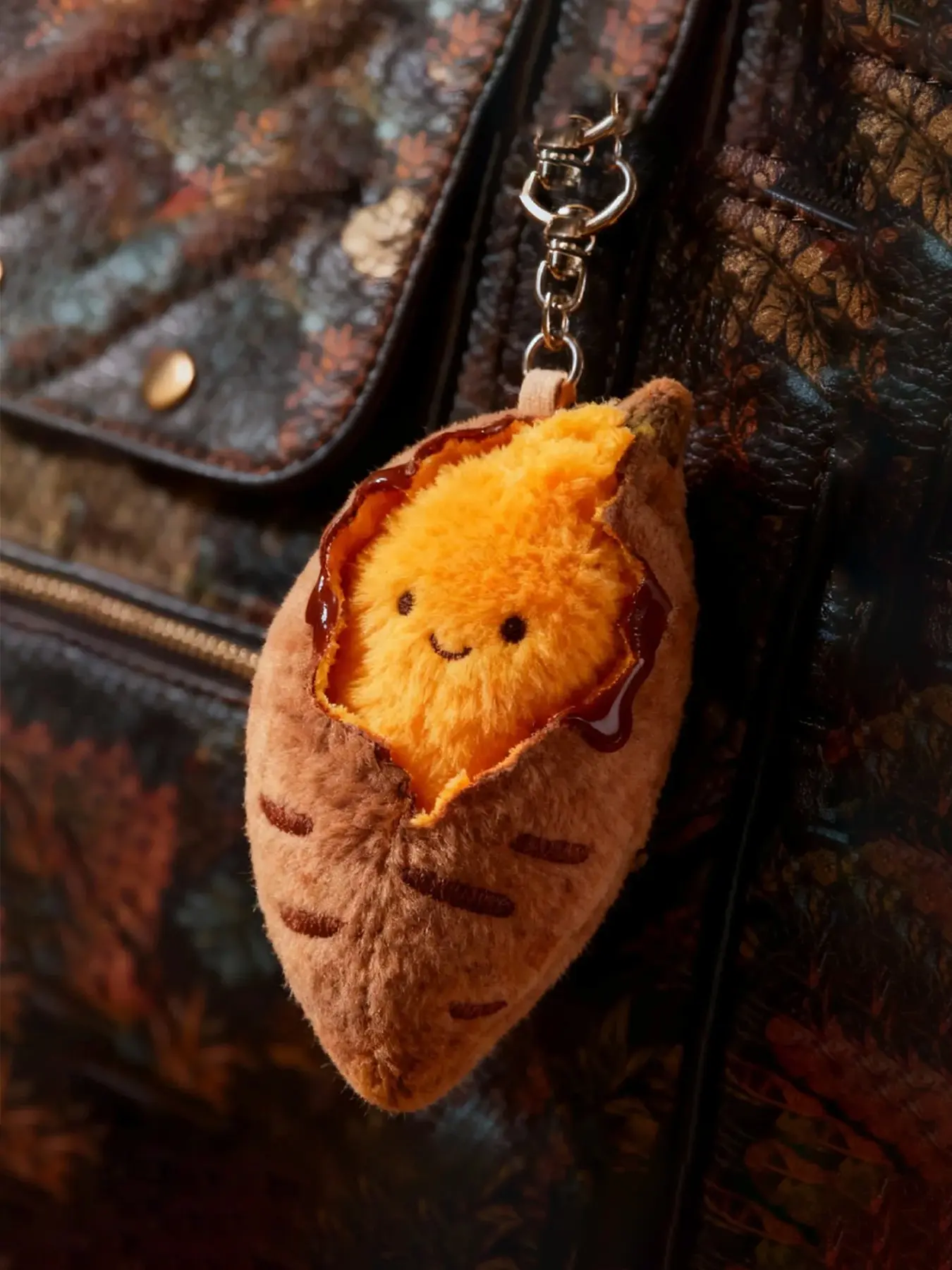 Healing Roasted Sweet Potato Keychain, Fun Sweet Potato Shaped Keychain, Cute Keychain, Keychains Cute, Creative Bag Decoration, Daily Matching Gift, 1pc