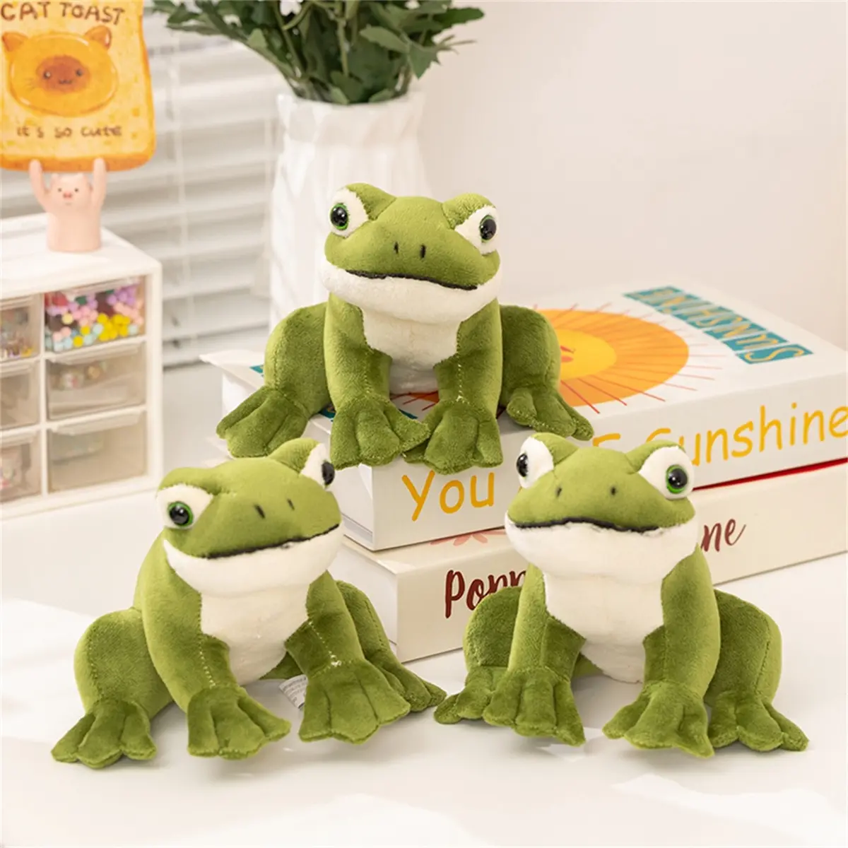 12cm Realistic Sitting Frog Plush Toy, Soft Fluffy Stuffed Animal Doll, Room Decoration, Kids Birthday Gift, Party Decor, Holiday Gifts