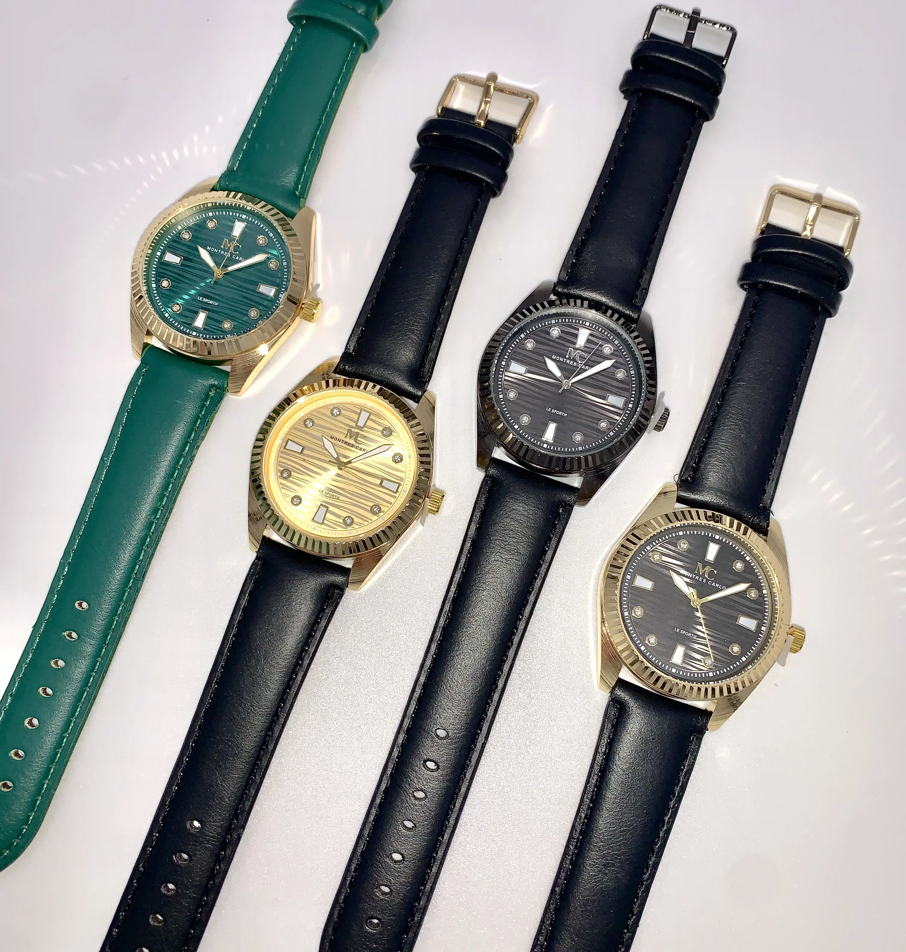 Men's Gold Round Fluted Bezel Shape Leather Strap Luxury Watch