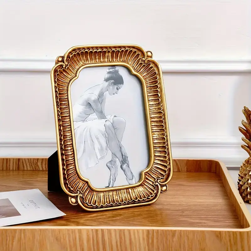 1PC Rectangular Vintage-Inspired Ornate Flower Resin Photo Frame - 4x6 (4R, 7.24in×5.35in) Gold, Horizontal/Vertical Display, Desk/Tabletop & Wall Mount, Home Decoration Accessory, Wedding Supply