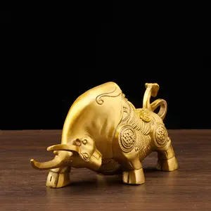 Wall Street bull, ox, copper, ox figurine, copper zodiac ox, ox-shaped large office ornament, home decoration for prosperous market.
