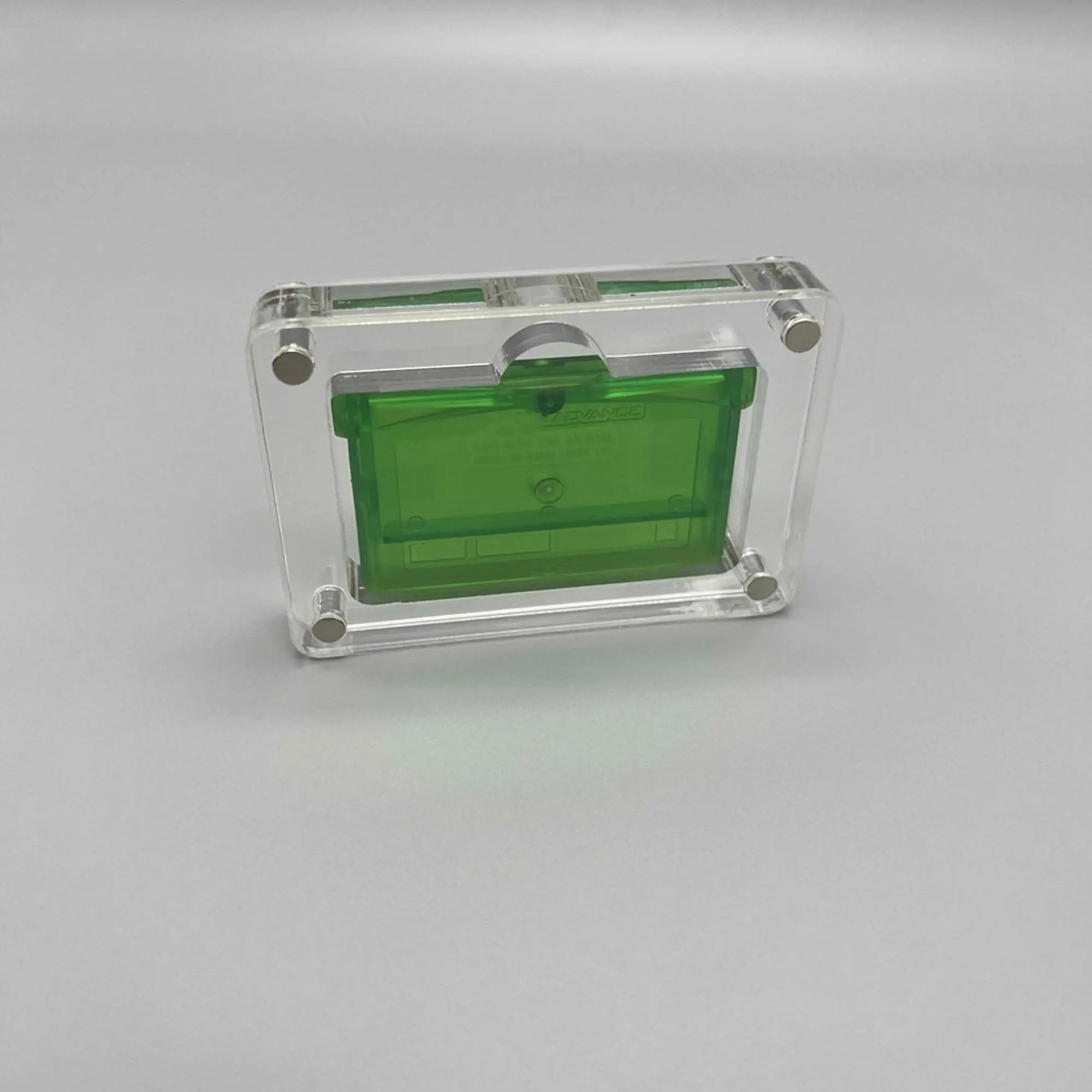 1 Slot Acrylic Magnetic Game Case for Game Boy Advance Game