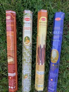 Hem Incense - Jasmine, Myrrh, Sandalwood, Cinnamon - Aromatic Floral Fragrance for Relaxation & Meditation - Scented Perfume Sticks