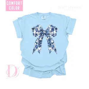 Blue Chinoiserie Bow Comfort  Color T-shirt